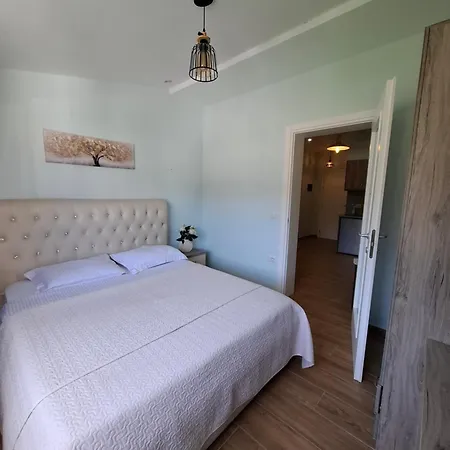 Appartement Sun Gate 5 *